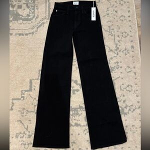 Black Wide-Leg Jeans